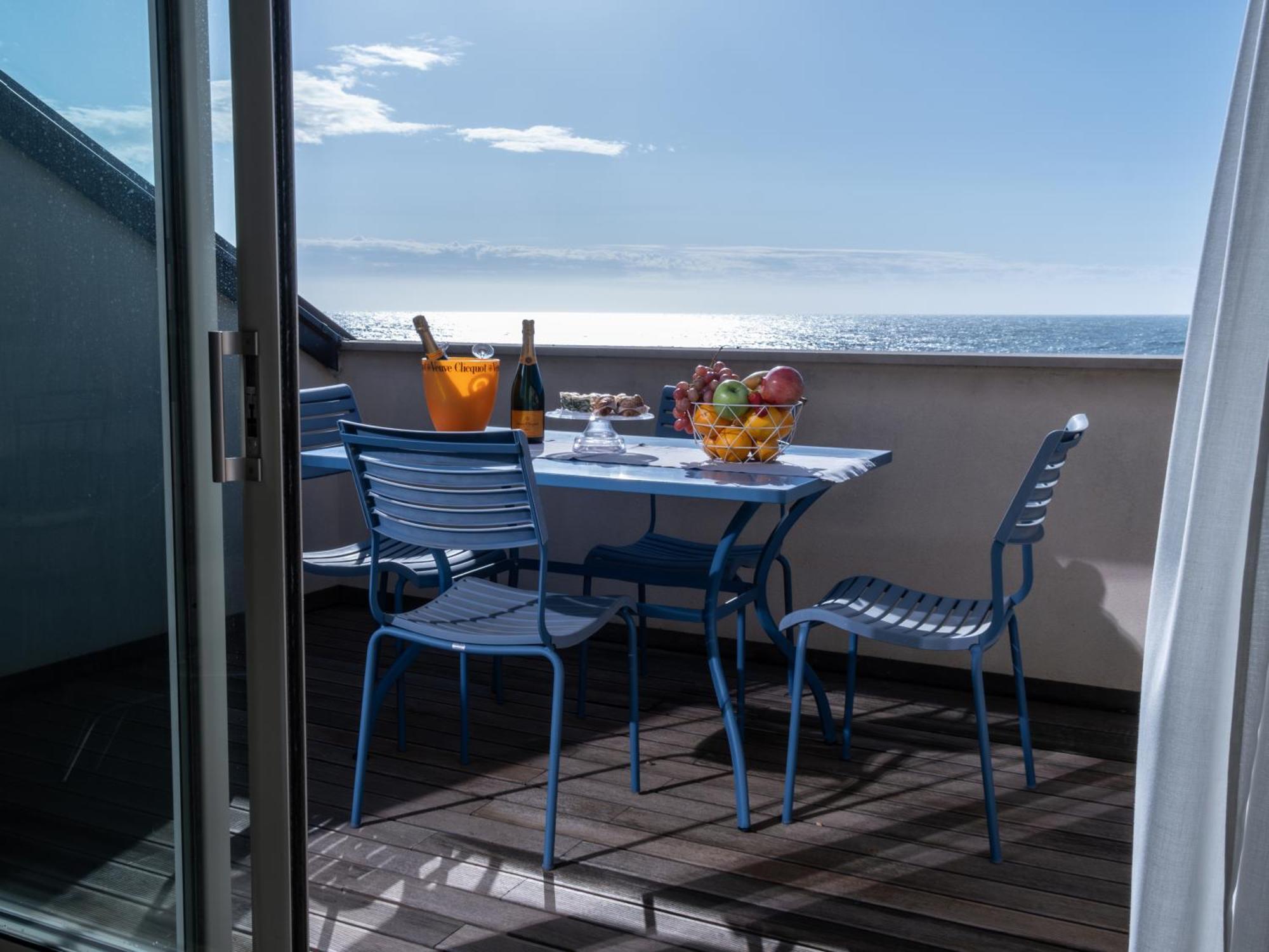 Hotel San Pietro Palace Finale Ligure Buitenkant foto