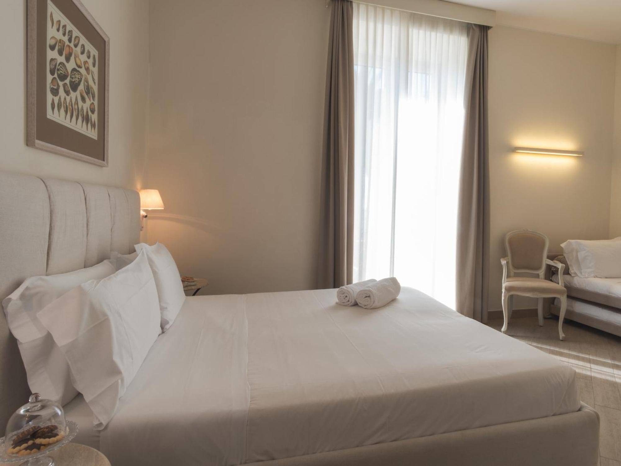 Hotel San Pietro Palace Finale Ligure Buitenkant foto