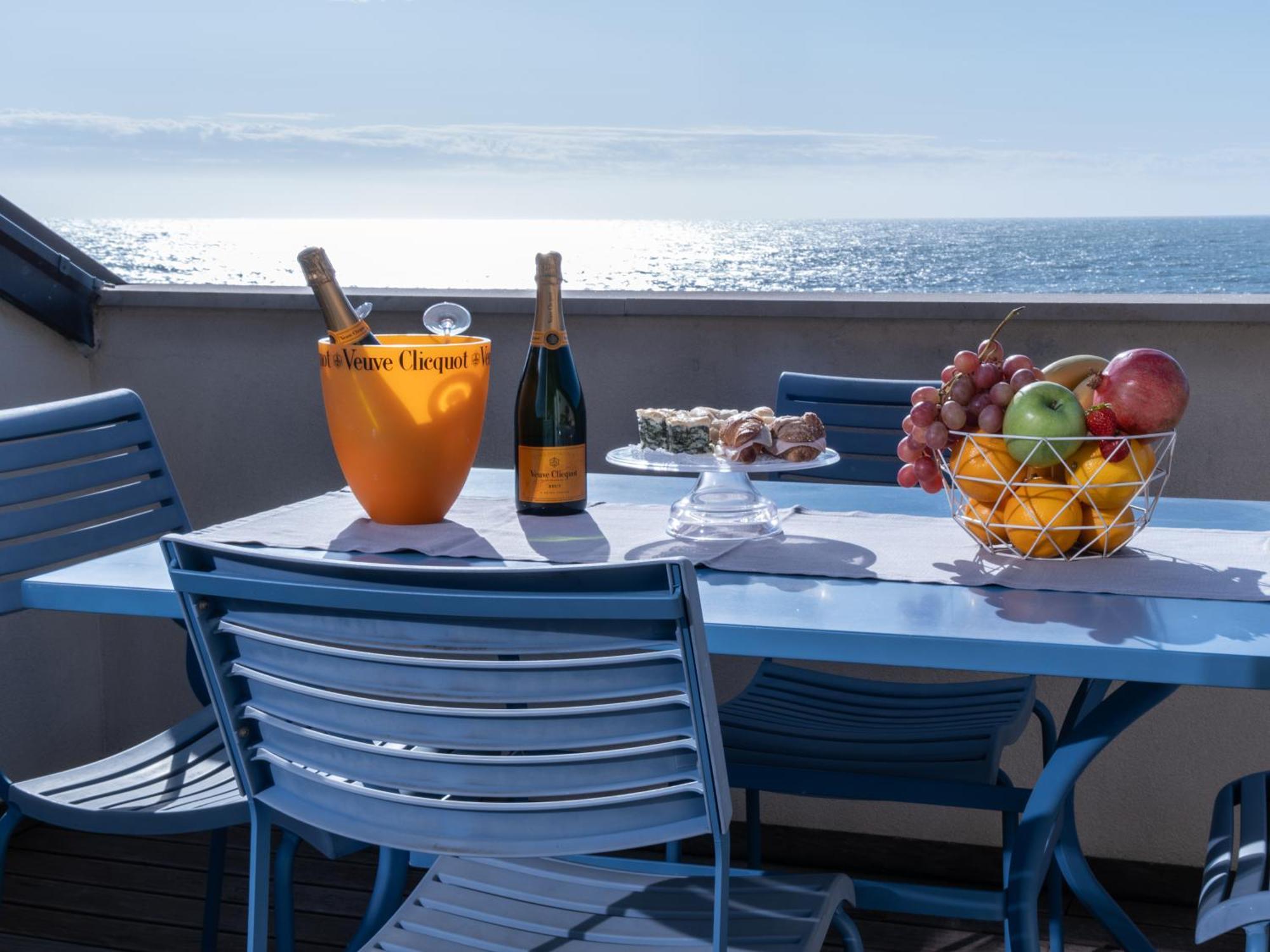 Hotel San Pietro Palace Finale Ligure Buitenkant foto